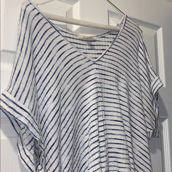 Miami Tied Up Tee ‼️ - Picture 1 of 3